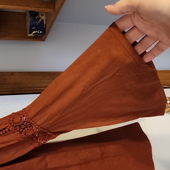 MED Hannah Rust Shirt - Picture 5 of 5